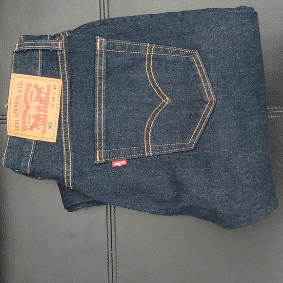 🔥LEVI STRAUSS & CO🔥 - Picture 1 of 4